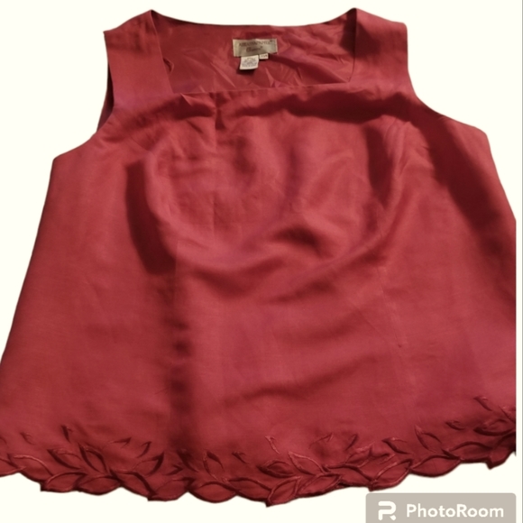 Linen blend coral/melon color shell tank summer top, w/ embroidered detail - Picture 5 of 9